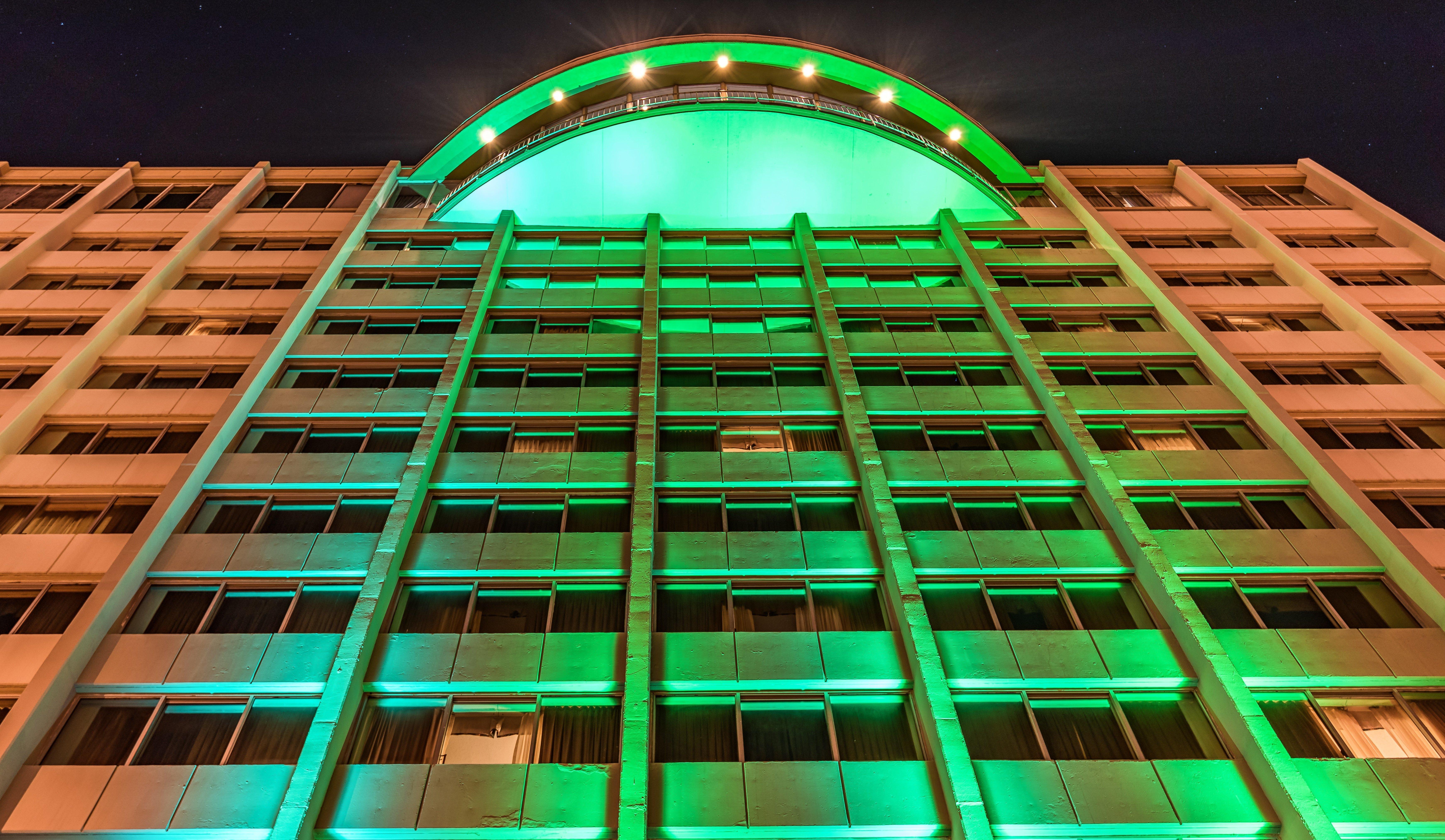 Holiday Inn Des Moines-Downtown-Mercy Campus By Ihg Экстерьер фото