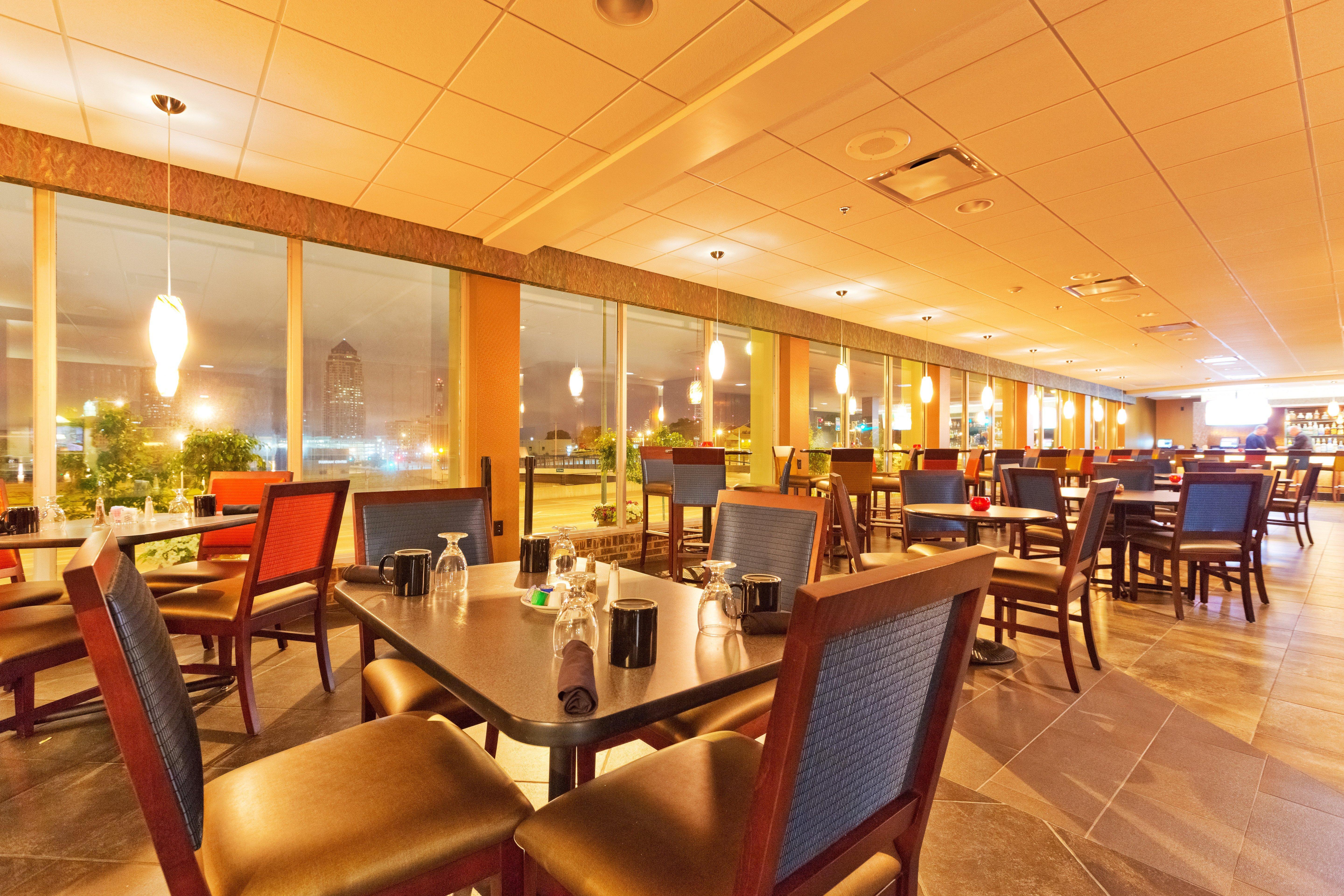 Holiday Inn Des Moines-Downtown-Mercy Campus By Ihg Экстерьер фото